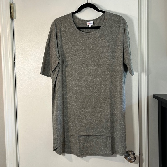 Lularoe Irma Tunic - Picture 1 of 8